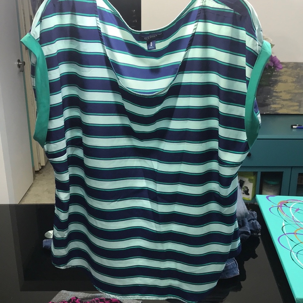 Old navy blouse